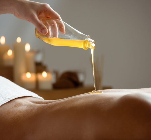 massage à l’huile Thaï - Lomi Lomi